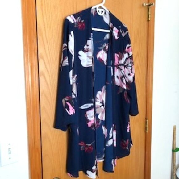Maurices Kimono Long Shrug Jacket Semi Sheer Floral Navy Pink White 2X XXL - Picture 2 of 8